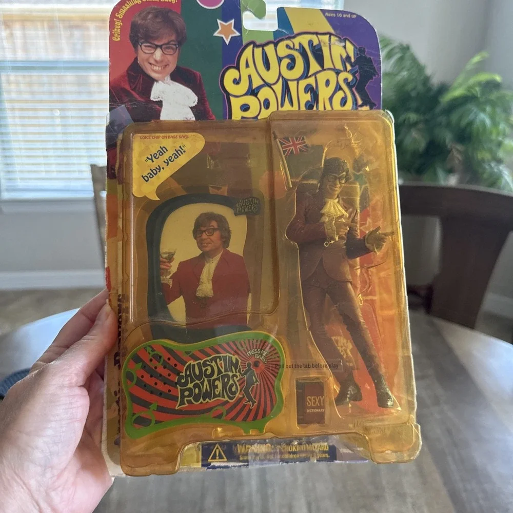McFarlane Toys Austin Powers Series 1 Austin Powers Talking Action Figure